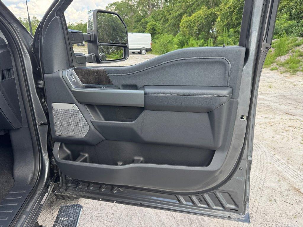 صورة مصغرة 22 لـ 2026 FORD F-250 LARIAT