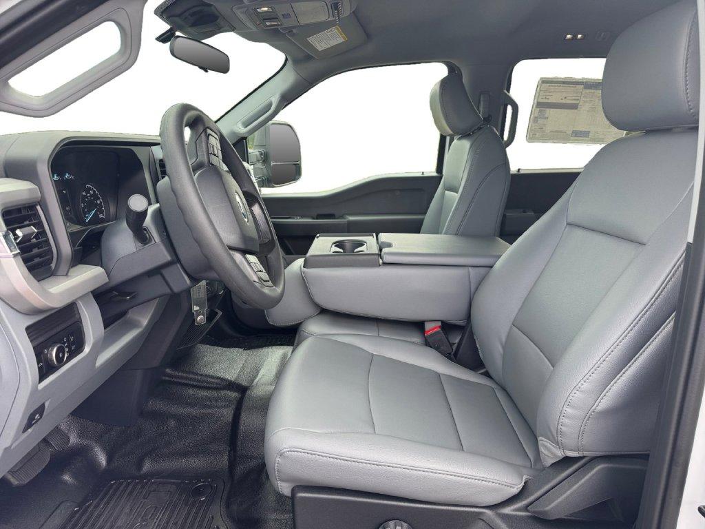 2026 FORD F-350 XL — миниатюра 11