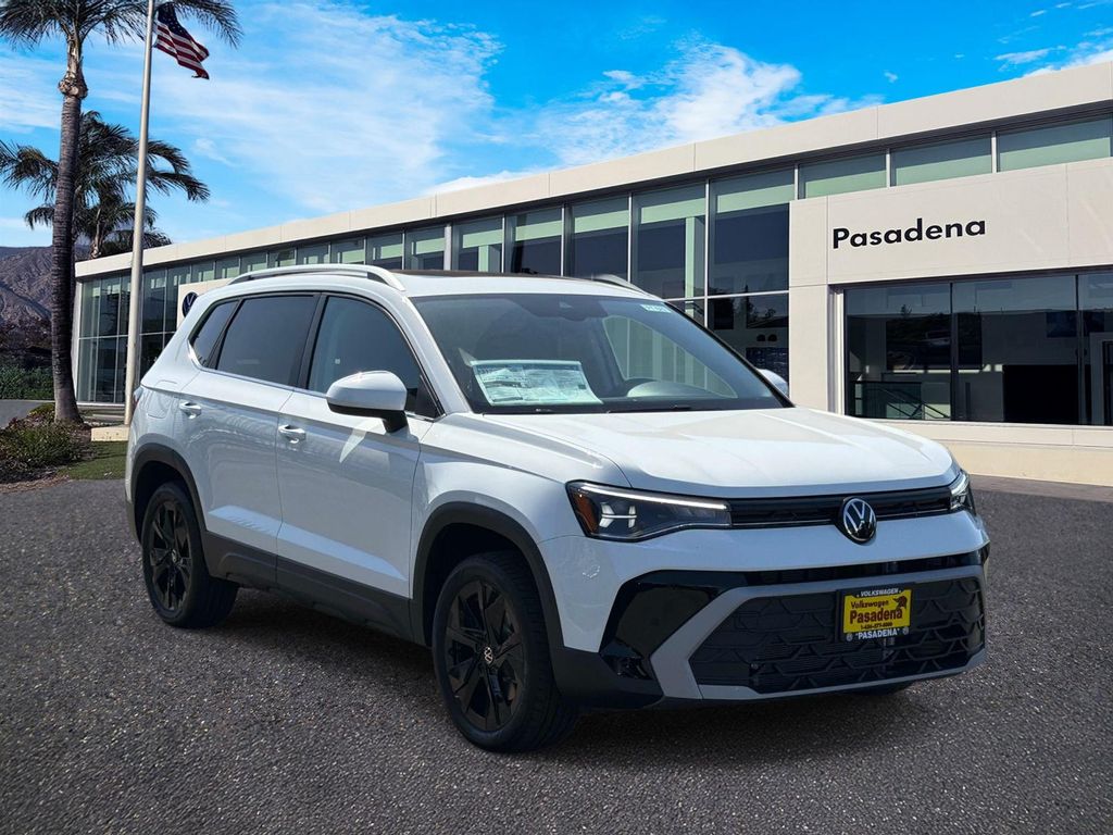 New 2026 Volkswagen Taos SE