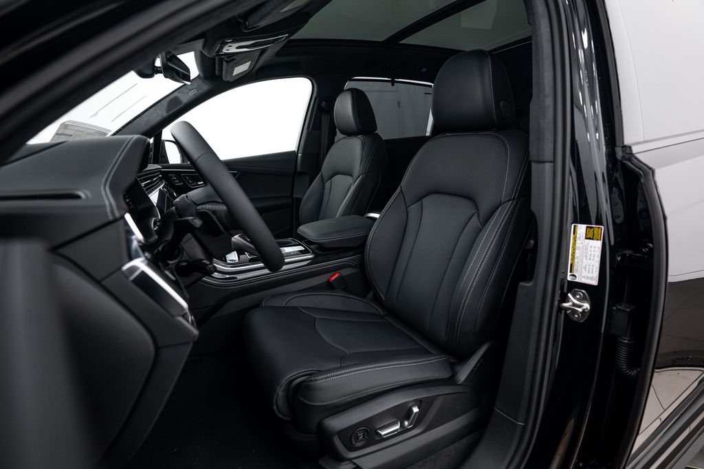 صورة مصغرة 16 لـ 2026 AUDI Q7 55 PRESTIGE
