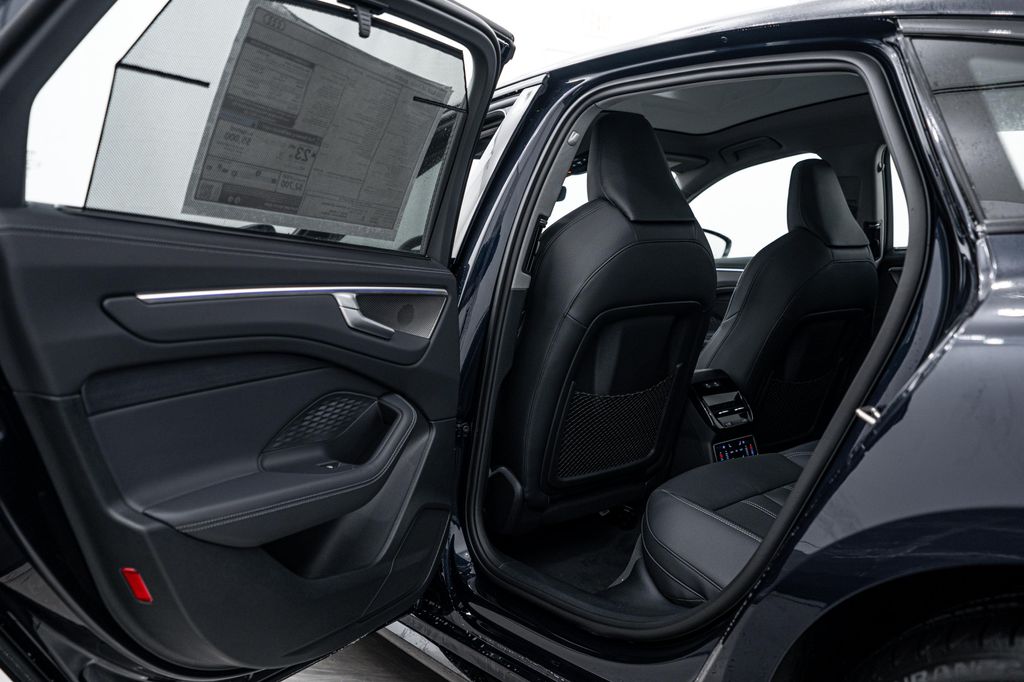 صورة مصغرة 17 لـ 2026 AUDI A6 PREMIUM PLUS