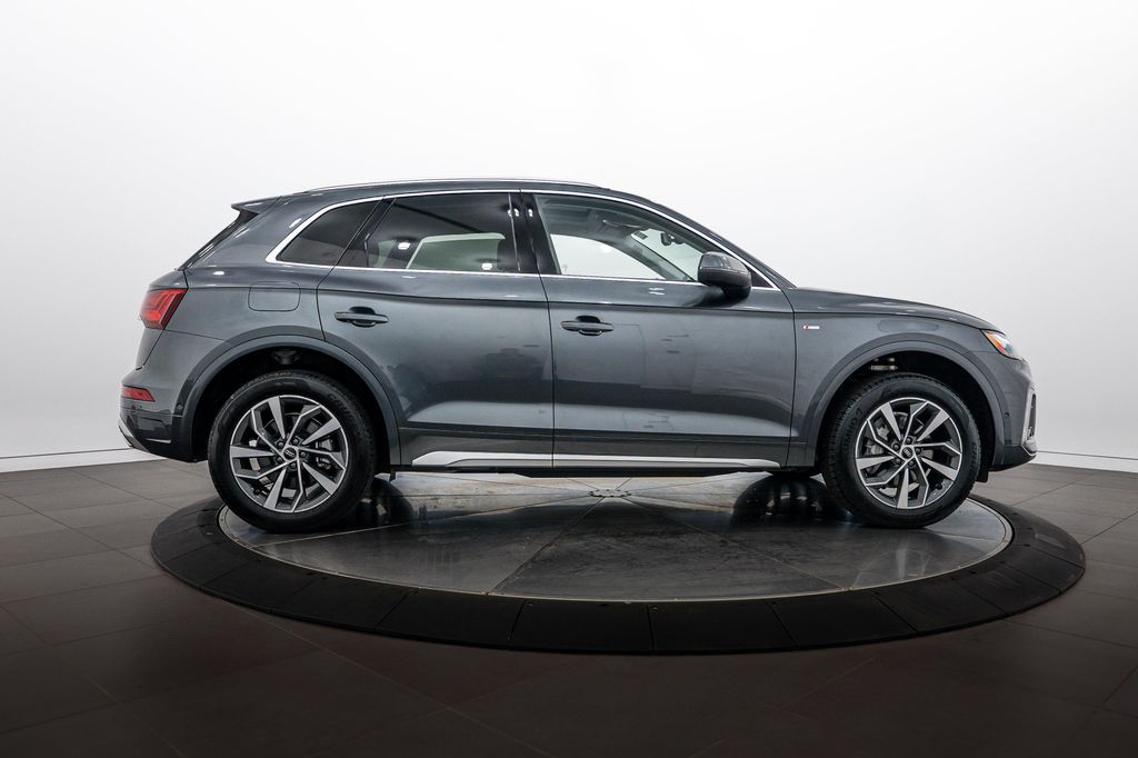صورة 3 لـ 2023 AUDI Q5 45 S LINE PRESTIGE