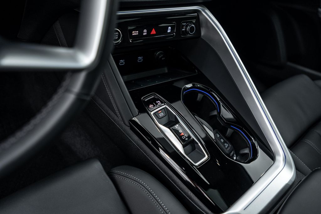 2025 AUDI Q5 PREMIUM PLUS — фото 10