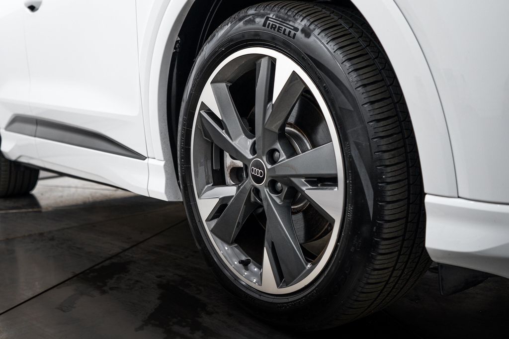صورة مصغرة 23 لـ 2025 AUDI Q4 E-TRON PREMIUM PLUS