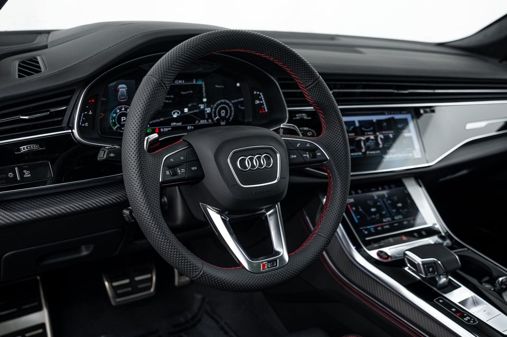 صورة مصغرة 11 لـ 2026 AUDI RS Q8 4.0T