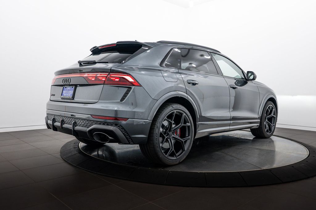 صورة 4 لـ 2026 AUDI RS Q8 4.0T