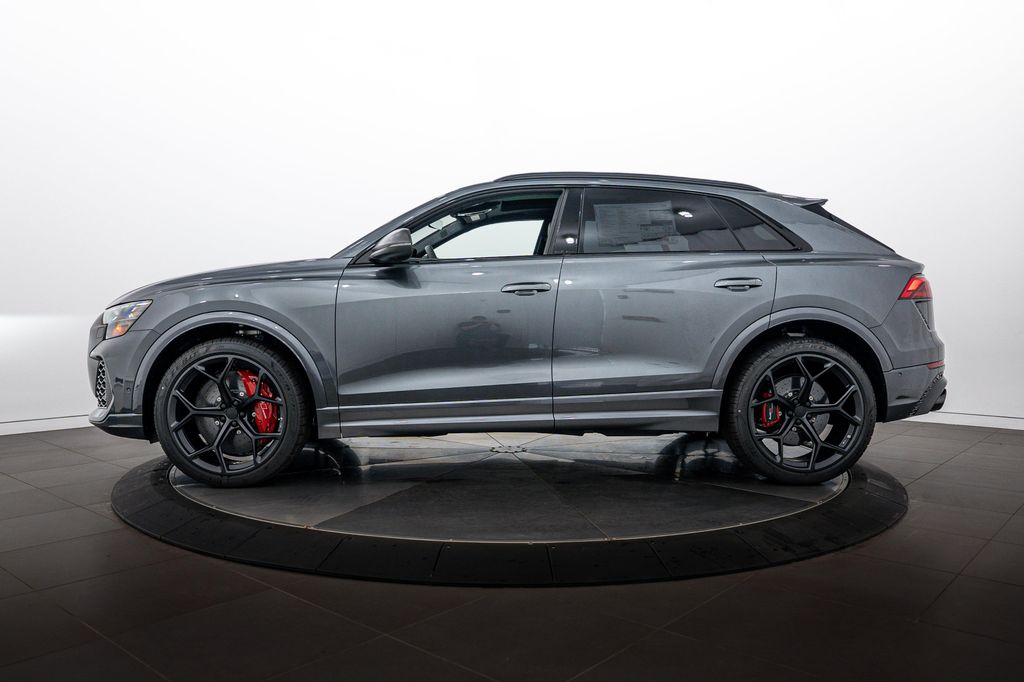 صورة 6 لـ 2026 AUDI RS Q8 4.0T