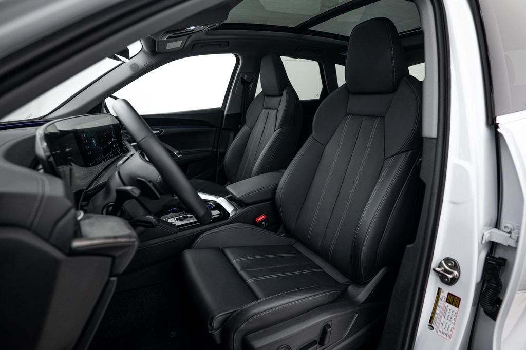 صورة مصغرة 16 لـ 2025 AUDI Q5 PREMIUM PLUS