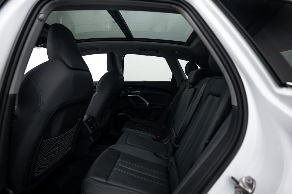 صورة مصغرة 19 لـ 2025 AUDI Q5 PREMIUM PLUS