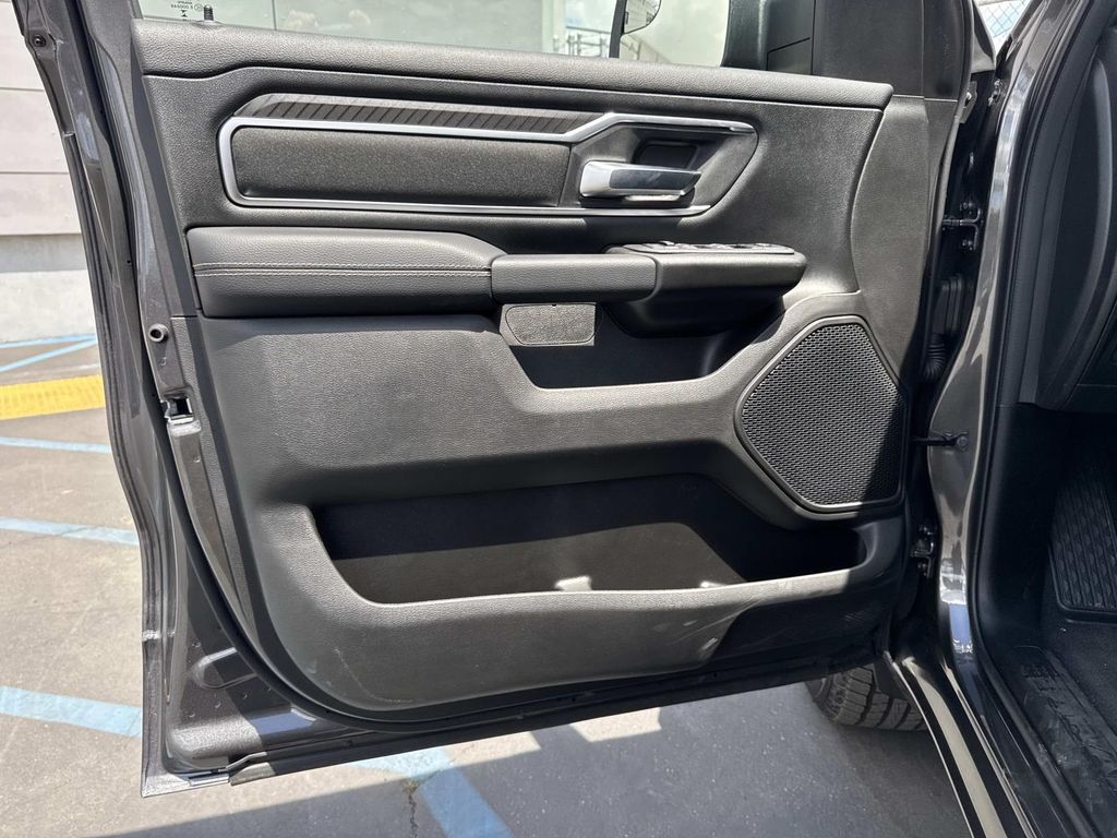 2026 RAM 1500 BIG HORN/LONE STAR thumbnail 20