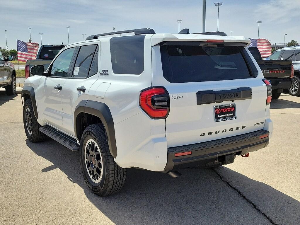 TOYOTA 4RUNNER - 3