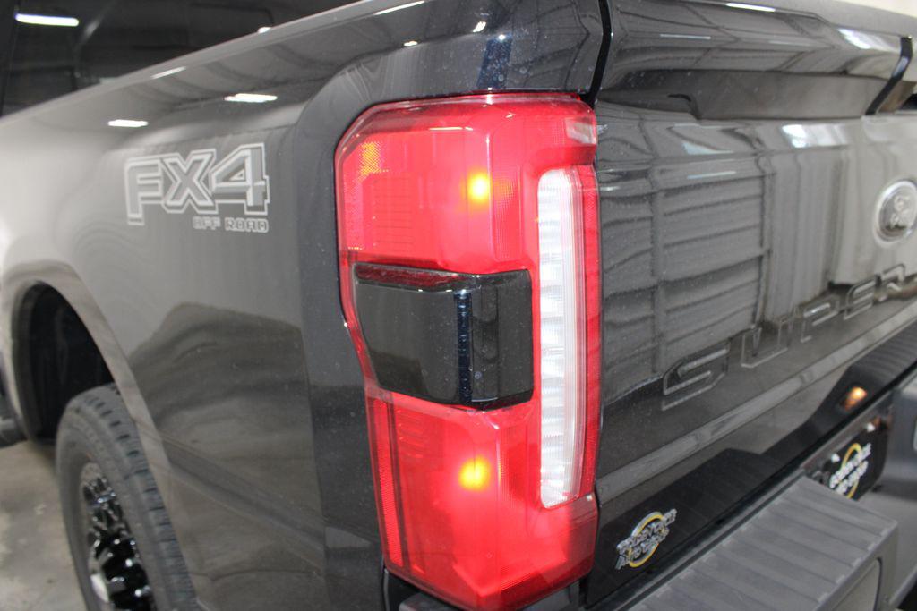 2026 FORD F-250 LARIAT 缩略图 27