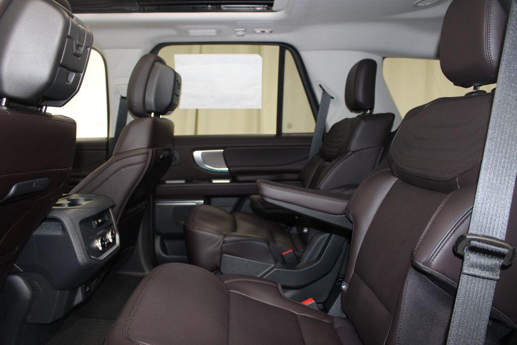 2026 FORD EXPEDITION PLATINUM — миниатюра 21