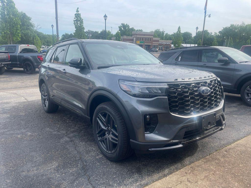 New 2026 Ford Explorer ST-Line
