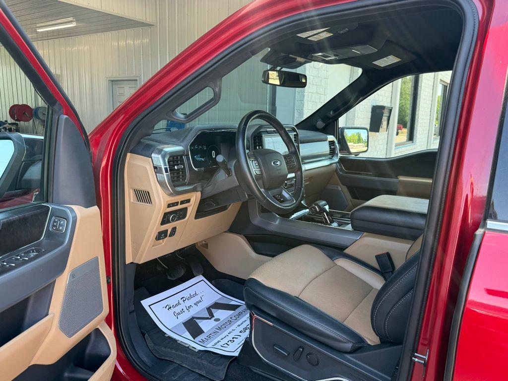 FORD F-150 LARIAT - 2