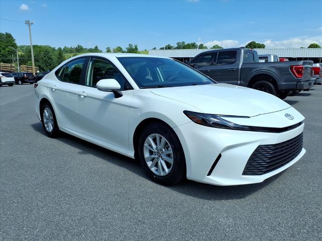 2025 Toyota CAMRY — фото 6