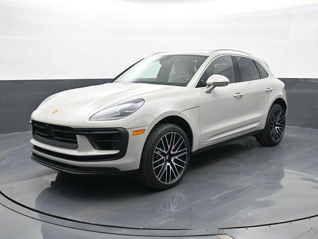 New 2026 Porsche Macan Macan