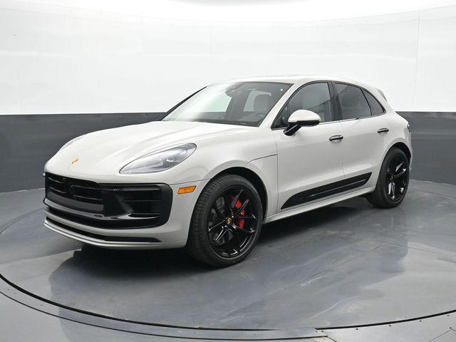 New 2026 Porsche Macan Macan GTS