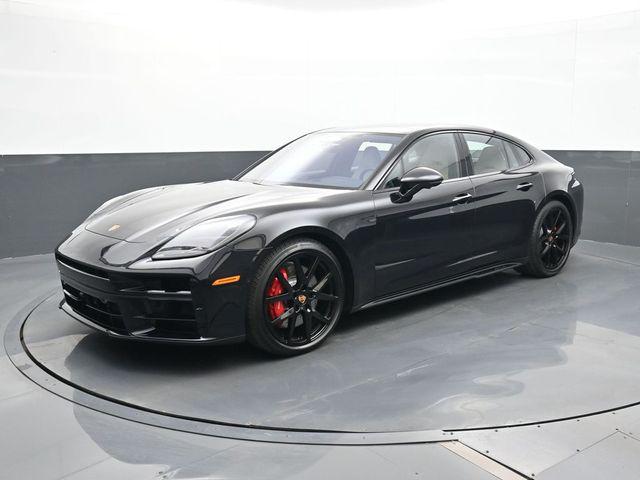 New 2026 Porsche Panamera GTS