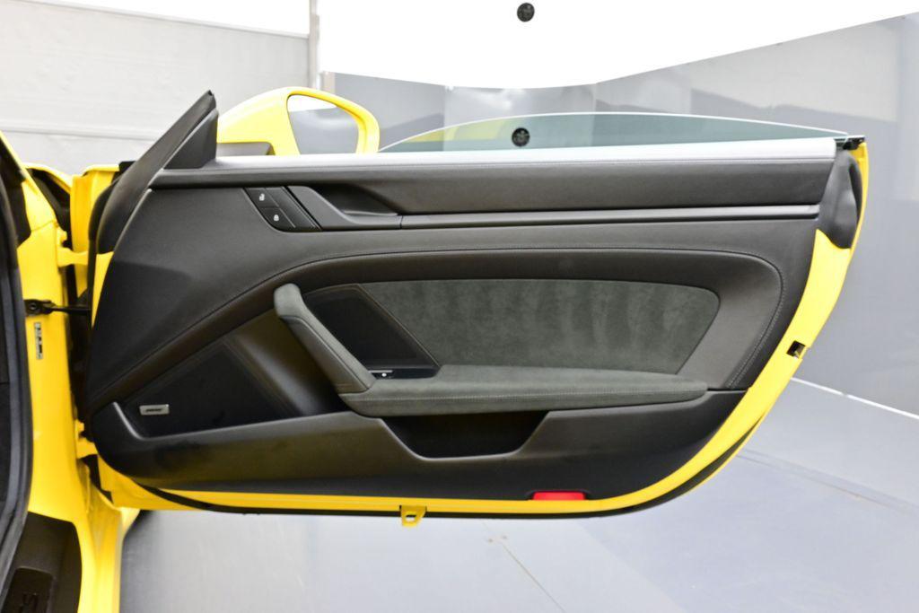 2024 Porsche 911 CARRERA GTS 缩略图 16