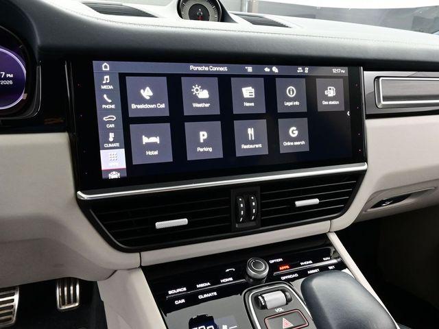 PORSCHE CAYENNE - 10