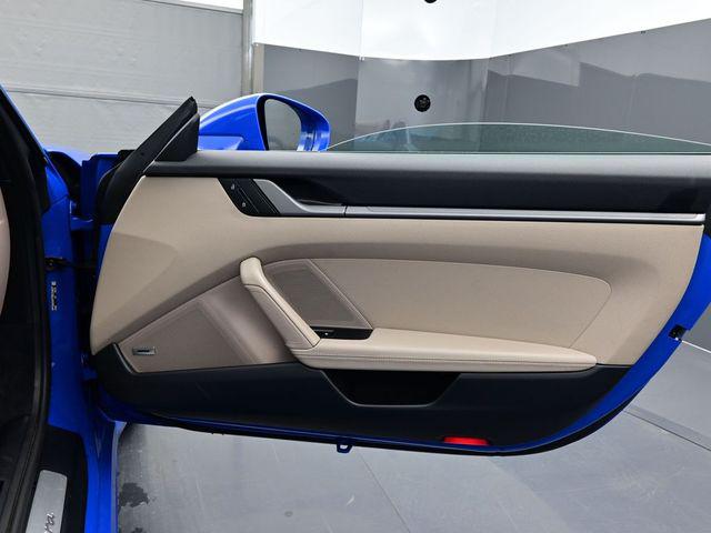 صورة مصغرة 16 لـ 2025 Porsche 911 CARRERA