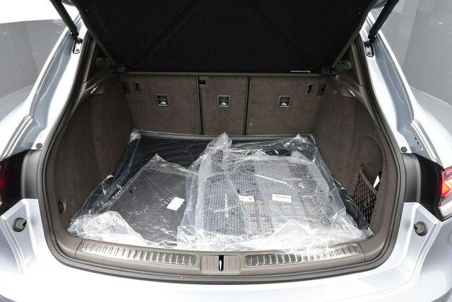 2025 Porsche MACAN 缩略图 16