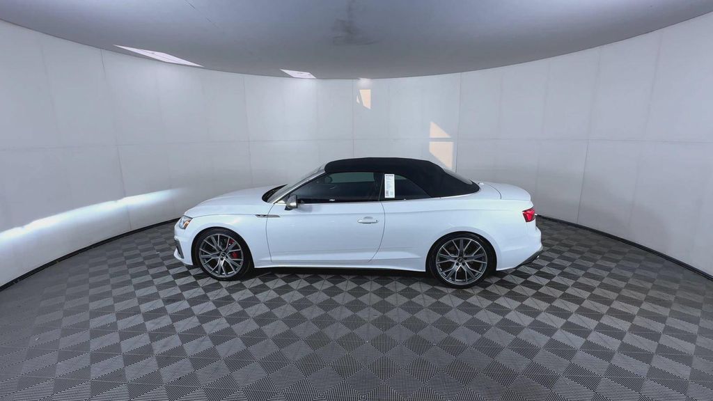 صورة 6 لـ 2021 AUDI S5 PREMIUM PLUS TFSI QUATTRO TIPTRONIC