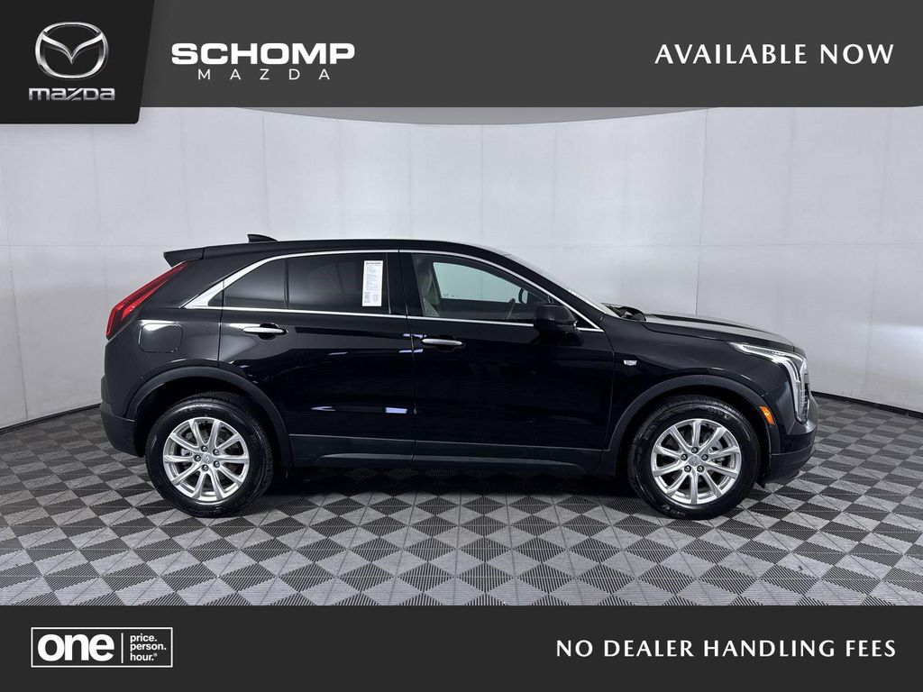 2023 Cadillac XT4 Luxury