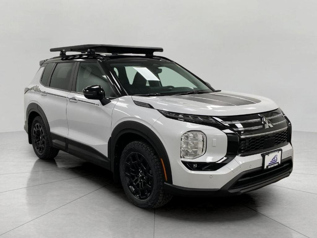 New 2026 Mitsubishi Outlander SE