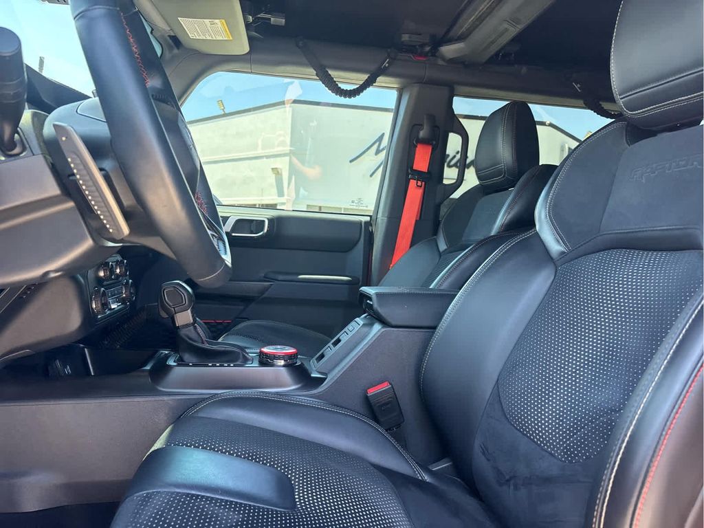 FORD BRONCO RAPTOR - 6