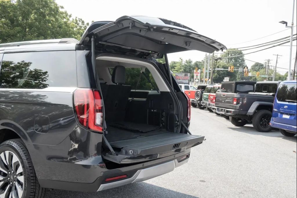 صورة مصغرة 25 لـ 2025 FORD EXPEDITION MAX PLATINUM