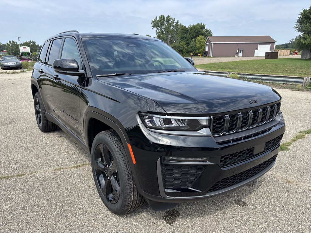 New 2027 Jeep Grand Cherokee Limited