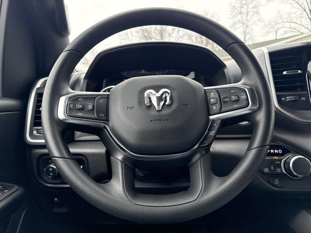 2026 RAM 1500 EXPRESS — миниатюра 25