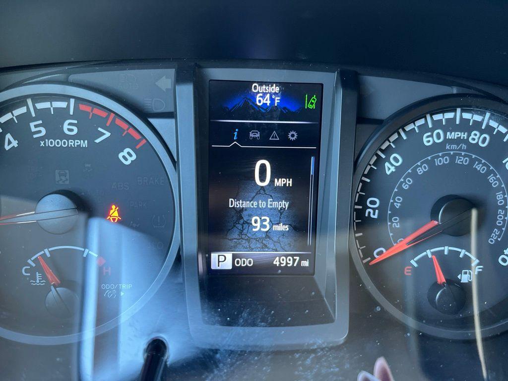 2023 Toyota TACOMA SR — миниатюра 18