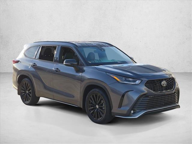 2024 TOYOTA HIGHLANDER XSE photo 3