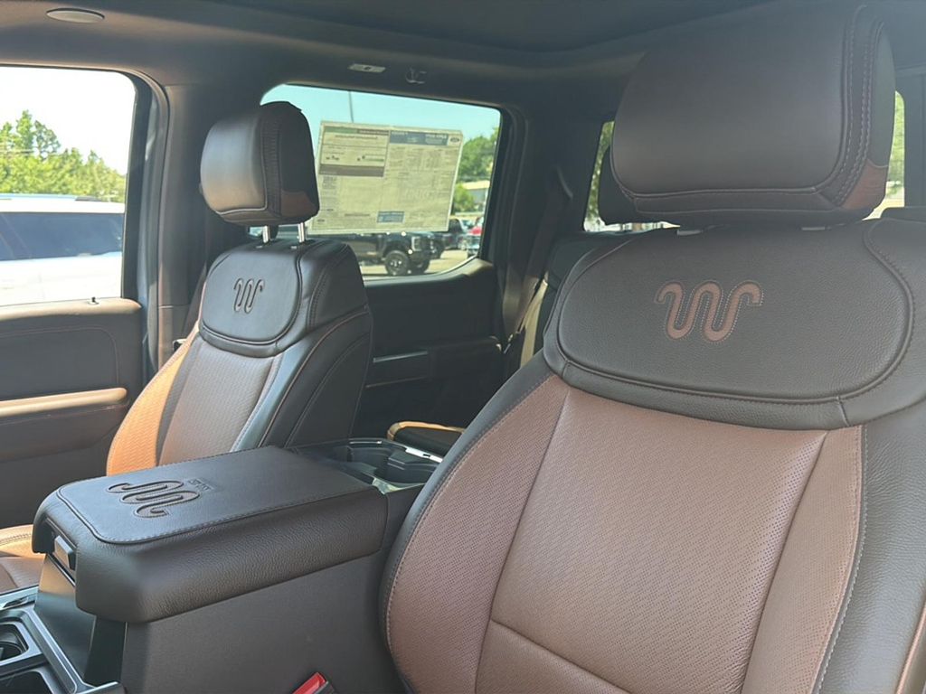 2026 FORD F-350 KING RANCH — фото 6