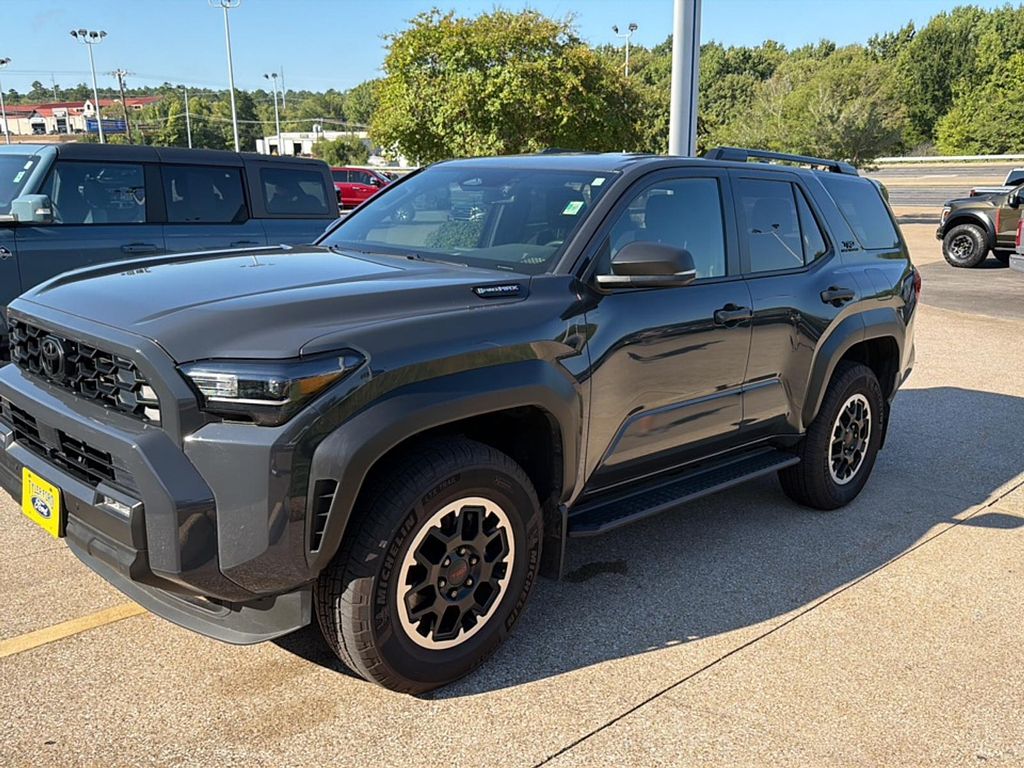 صورة مصغرة 31 لـ 2025 Toyota 4RUNNER HYBRID