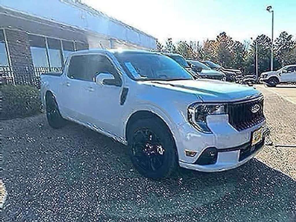 New 2026 Ford Maverick Lobo