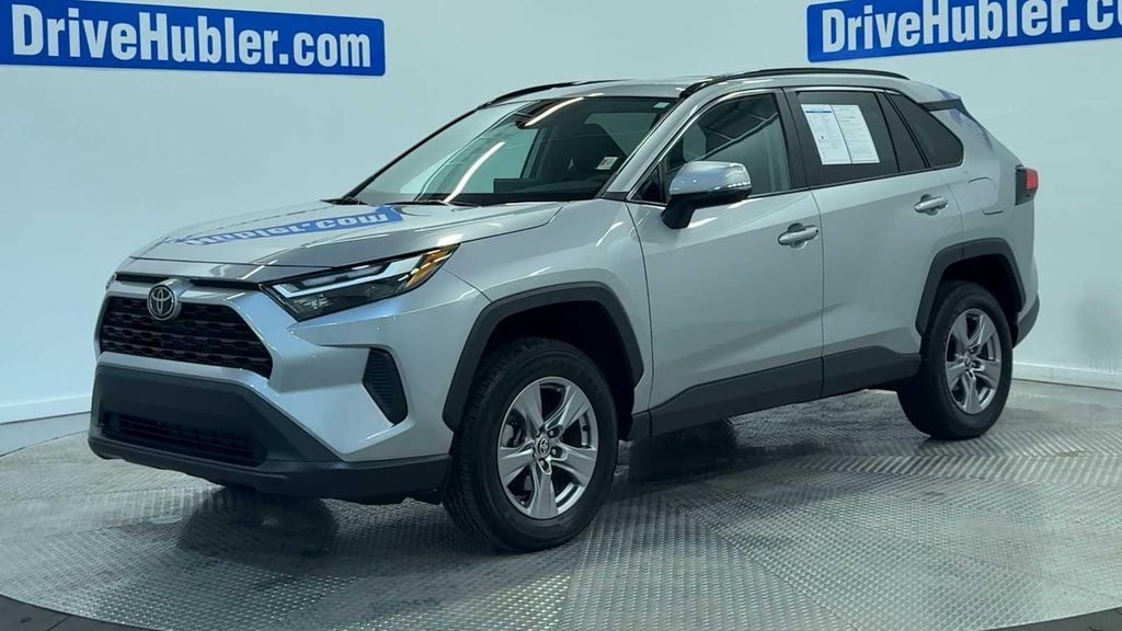 TOYOTA RAV4 - 4