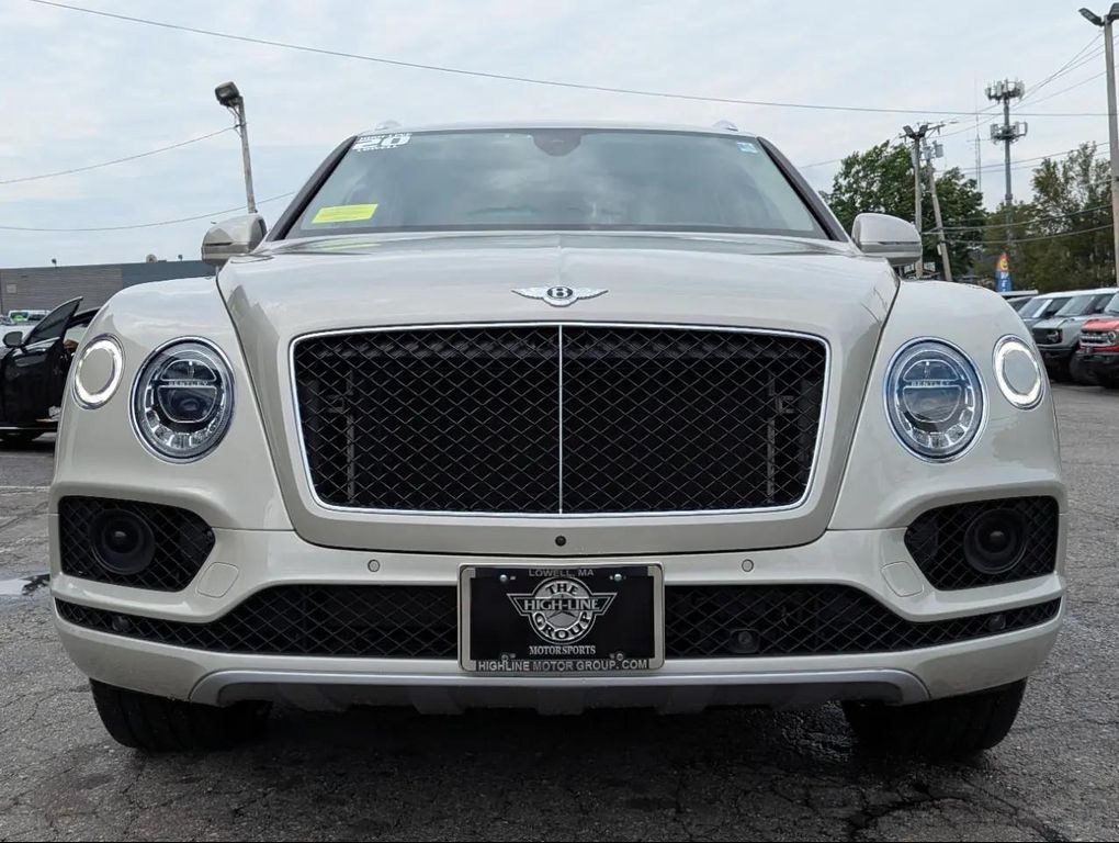 صورة 4 لـ 2020 BENTLEY BENTAYGA V8