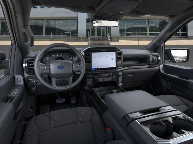 صورة 9 لـ 2026 FORD F-150 STX