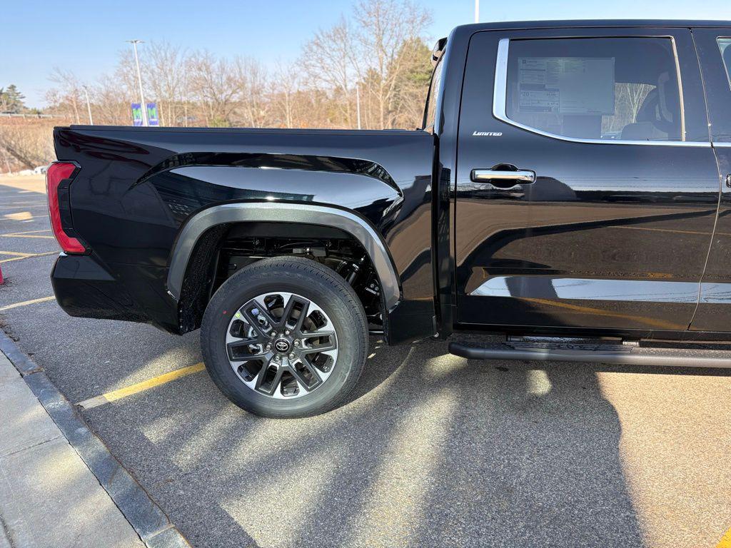 TOYOTA TUNDRA - 8