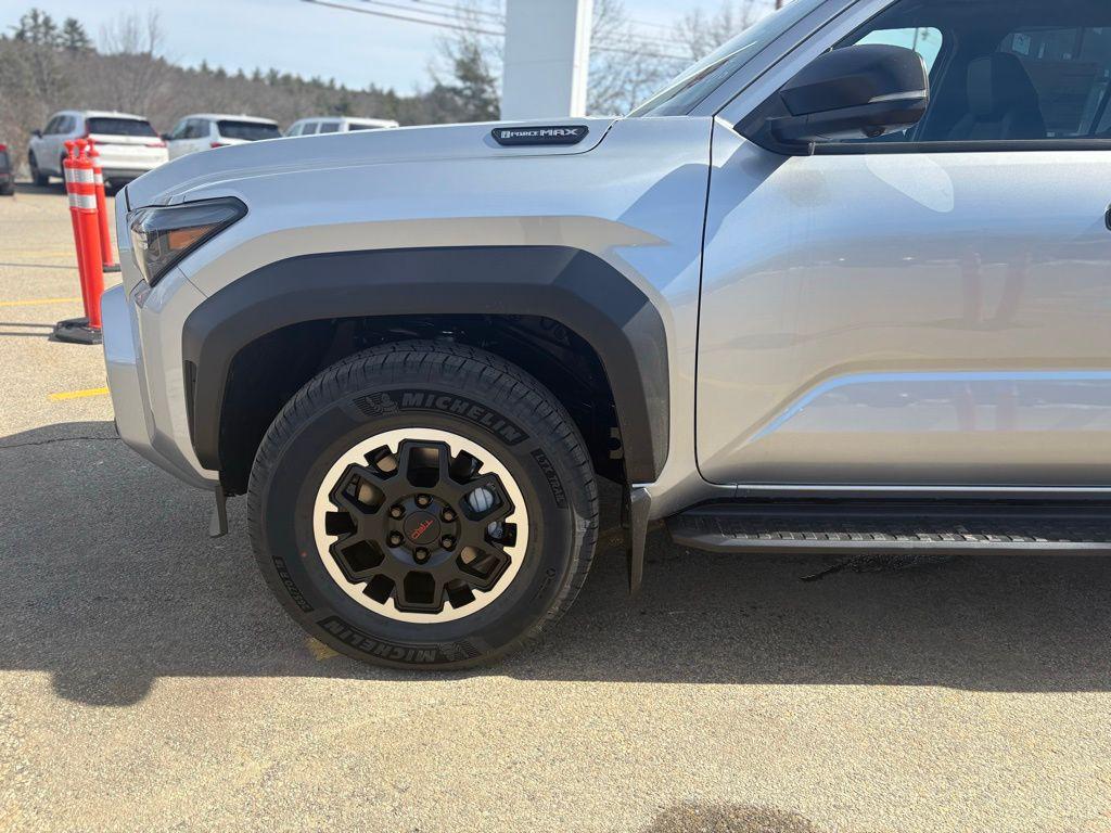TOYOTA 4RUNNER - 2