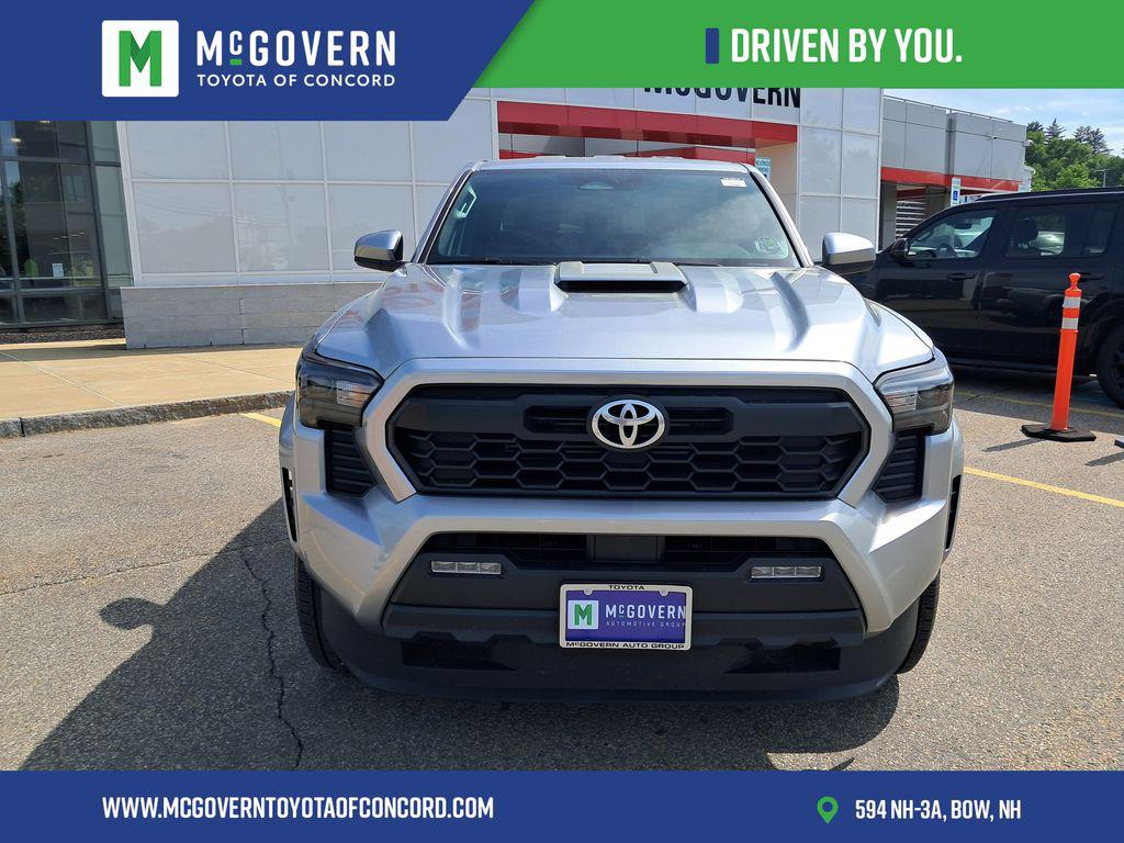 2025 TOYOTA TACOMA TRD SPORT photo 9