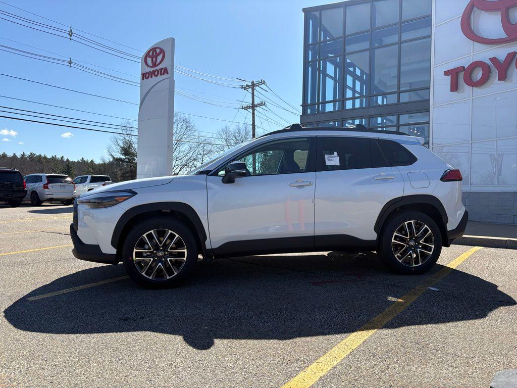 TOYOTA COROLLA CROSS - 2