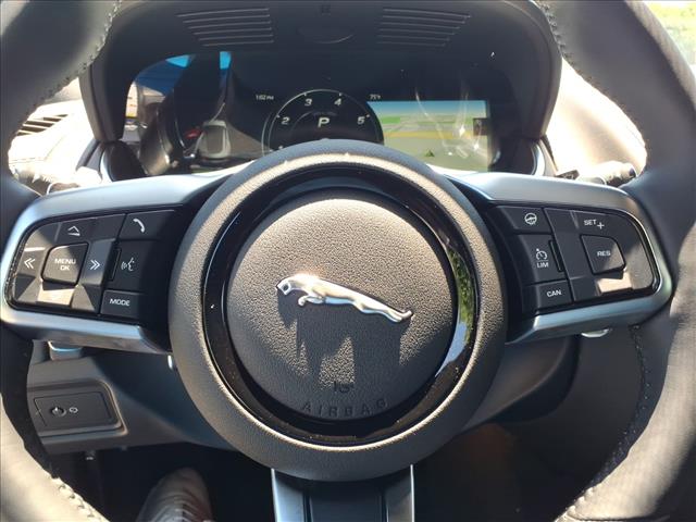 صورة مصغرة 11 لـ 2024 Jaguar F-TYPE P450 R-DYNAMIC RWD AUTOMATIC