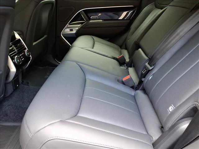 صورة 5 لـ 2026 LAND Rover RANGE ROVER P400 SE