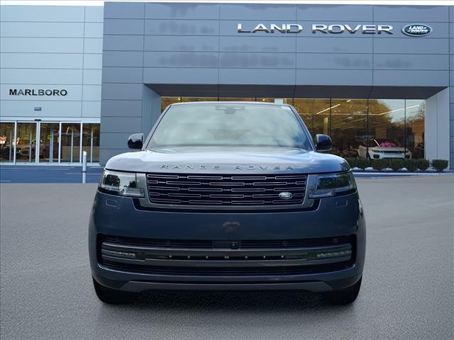 صورة 8 لـ 2026 LAND Rover RANGE ROVER P400 SE