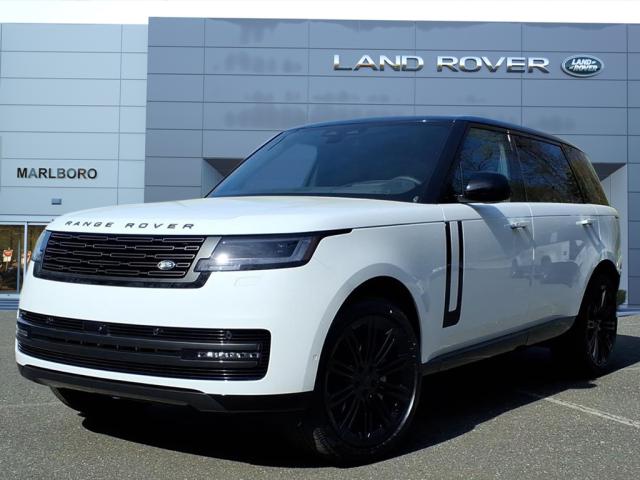 New 2026 Land Rover Range Rover P400 SE 7 Seat